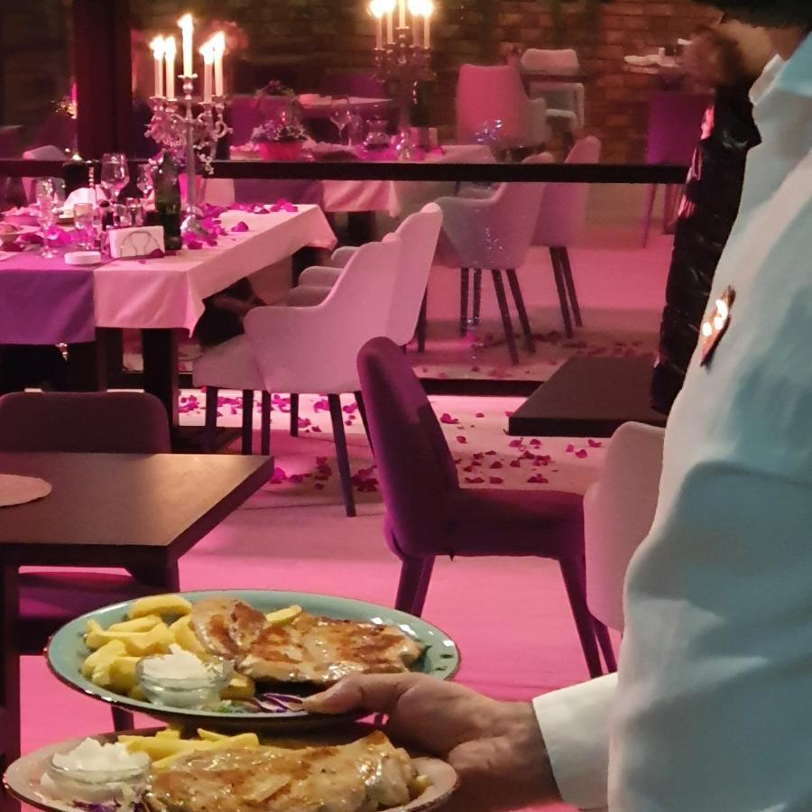 Jezero Kudrec Hotel Smederevska Palanka Buitenkant foto