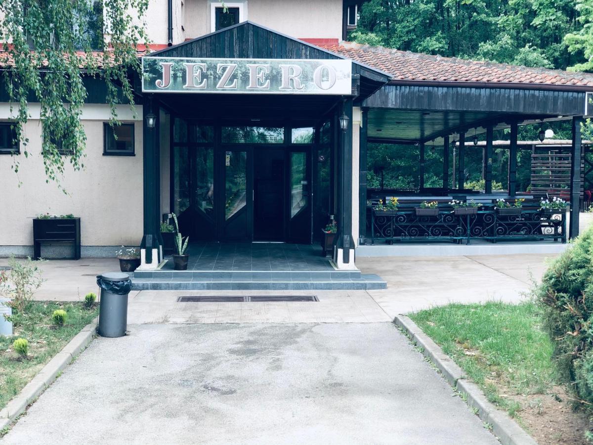 Jezero Kudrec Hotel Smederevska Palanka Buitenkant foto