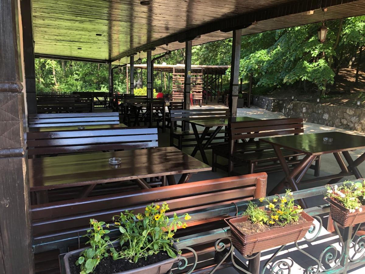 Jezero Kudrec Hotel Smederevska Palanka Buitenkant foto