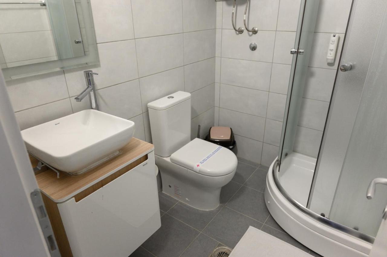 Jezero Kudrec Hotel Smederevska Palanka Buitenkant foto