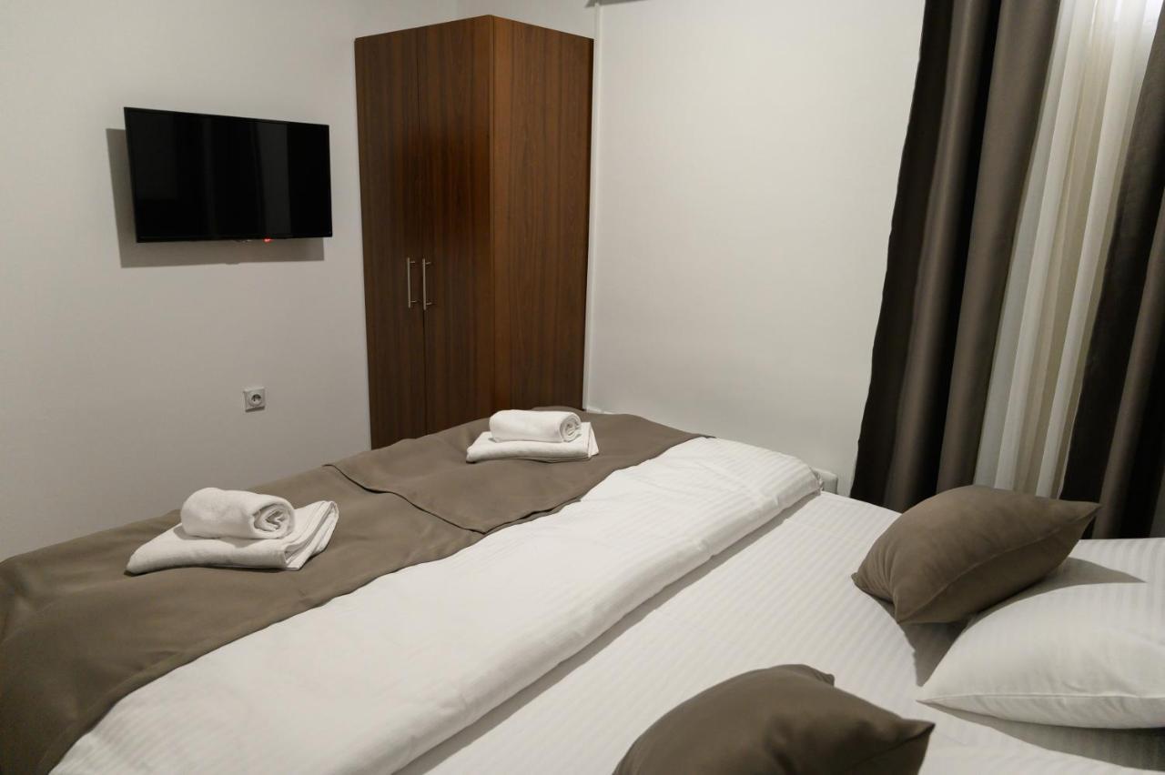 Jezero Kudrec Hotel Smederevska Palanka Buitenkant foto