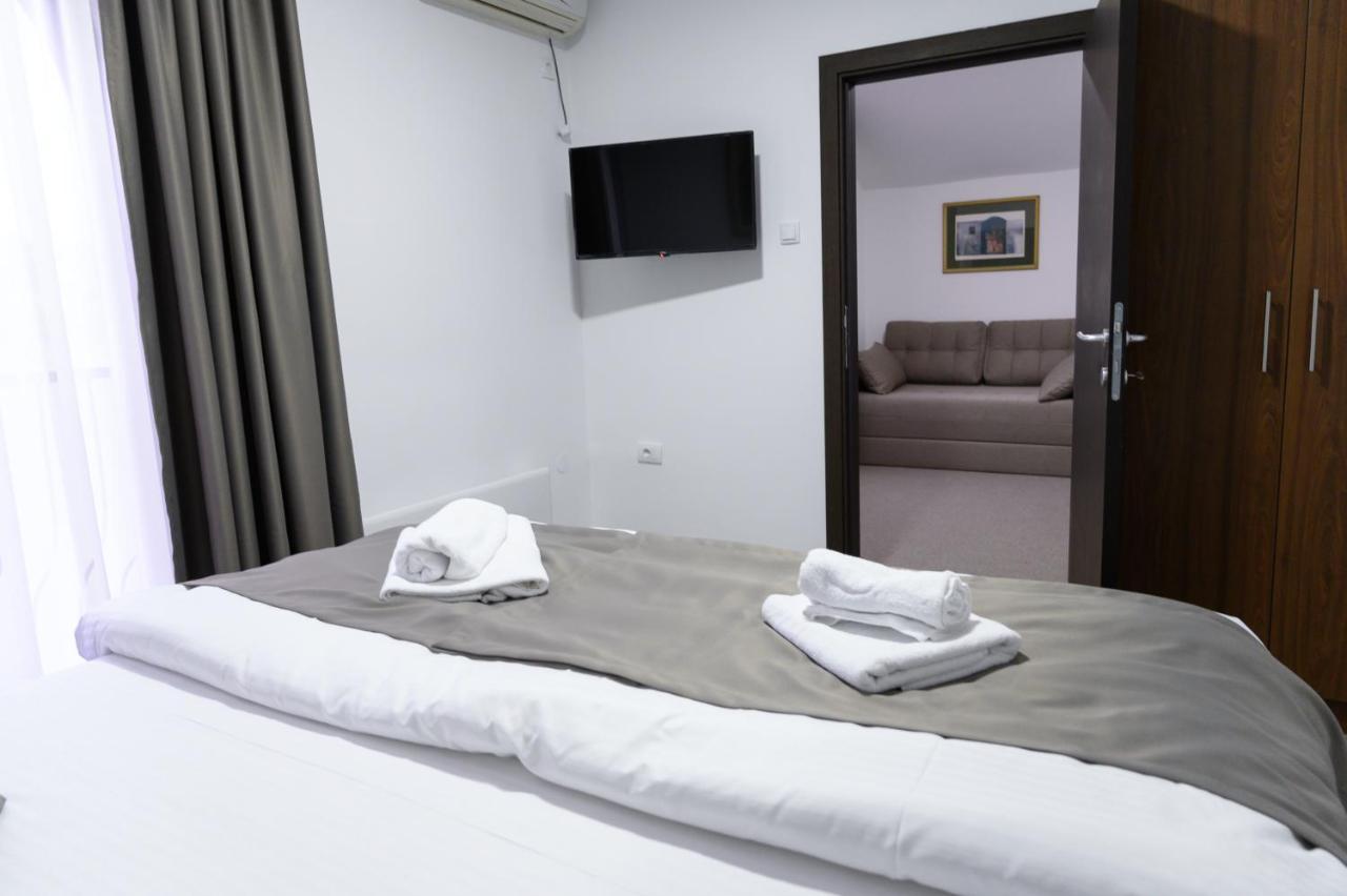 Jezero Kudrec Hotel Smederevska Palanka Buitenkant foto